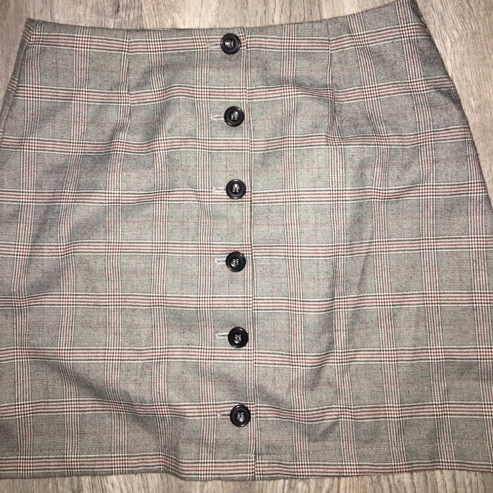 Forever 21 Grey Plaid Skirt
